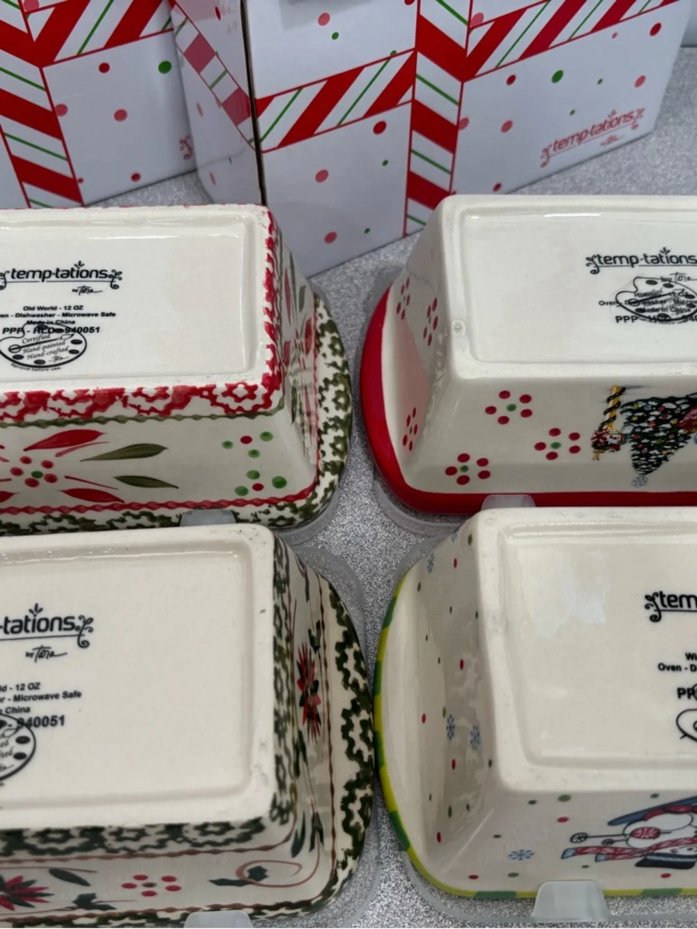 Temp-Tations Holiday 12oz Mini Loaf Bakers Set of 4 with Gift Boxes
